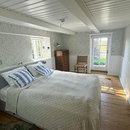 度假居 Charming House With Heated Pool Near Mons Klint *
