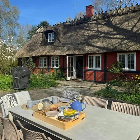 Charming House With Heated Pool Near Mons Klint Lundby Stationsby